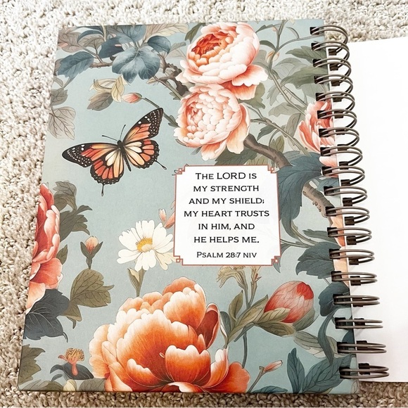 The Lord Is My Strength 2025 Planner: 12-Month Weekly Planner Calendar Religious - Picture 3 of 9